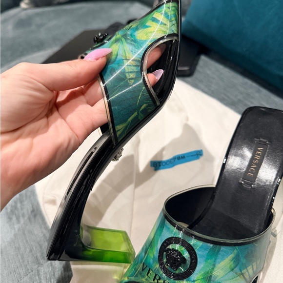 Versace Black and Green Mules - Picture 7 of 16